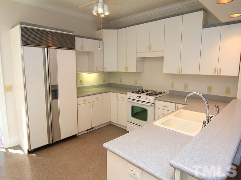 268 Log Barn Road Pittsboro, NC 27312 - Photo 12 of 25 Chef's Kitchen has Sub-Zero Refrigerator