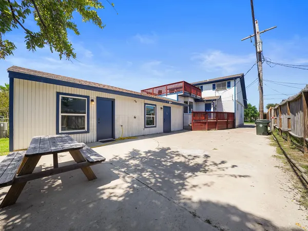 $350,000 | 8007 Beluche Drive, Galveston, TX 77551