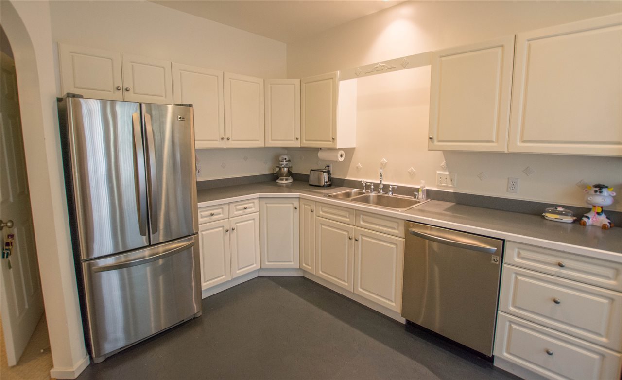 22 Larch Road South Burlington, VT 05403 - Photo 14 of 32 Gallery Image 14