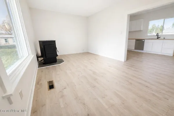 $294,900 | 146 5th Street, Plummer, ID 83851