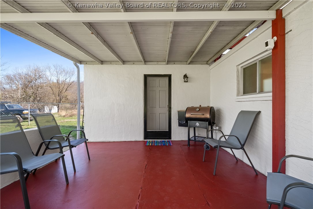 5252 Elk River Road North Elkview, WV 25071 - Photo 30 of 31 Gallery Image 30