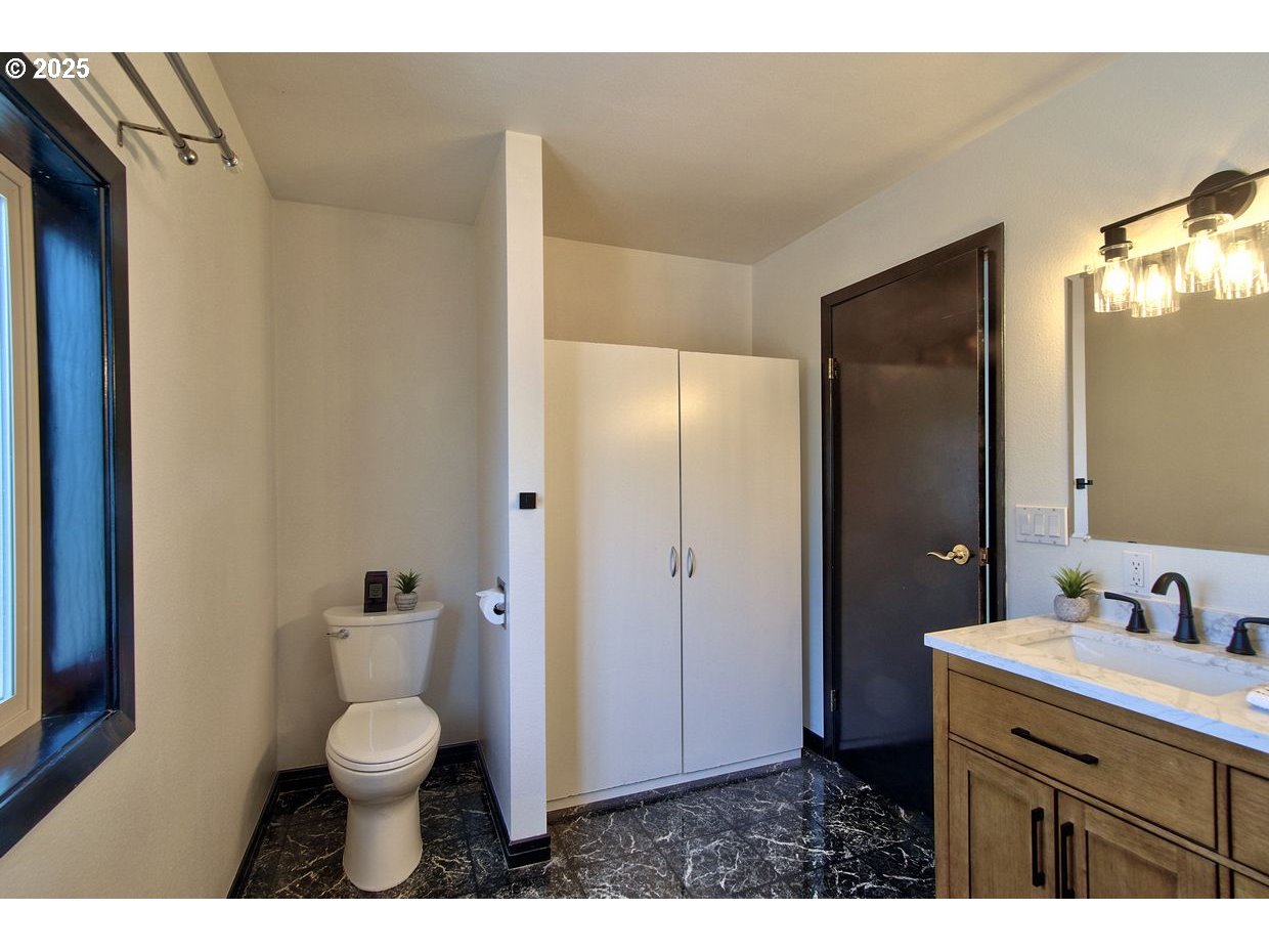 1007 Gales Creek Road Forest Grove, OR 97116 - Photo 29 of 48 Gallery Image 29