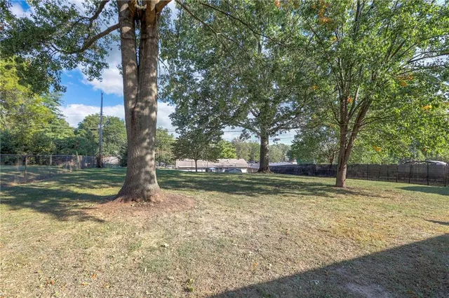 $218,899 | 12312 East 52nd Terrace, Independence, MO 64055