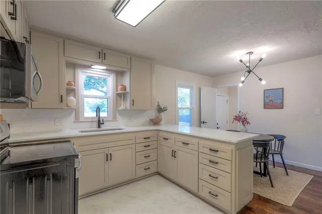 $218,899 | 12312 East 52nd Terrace, Independence, MO 64055