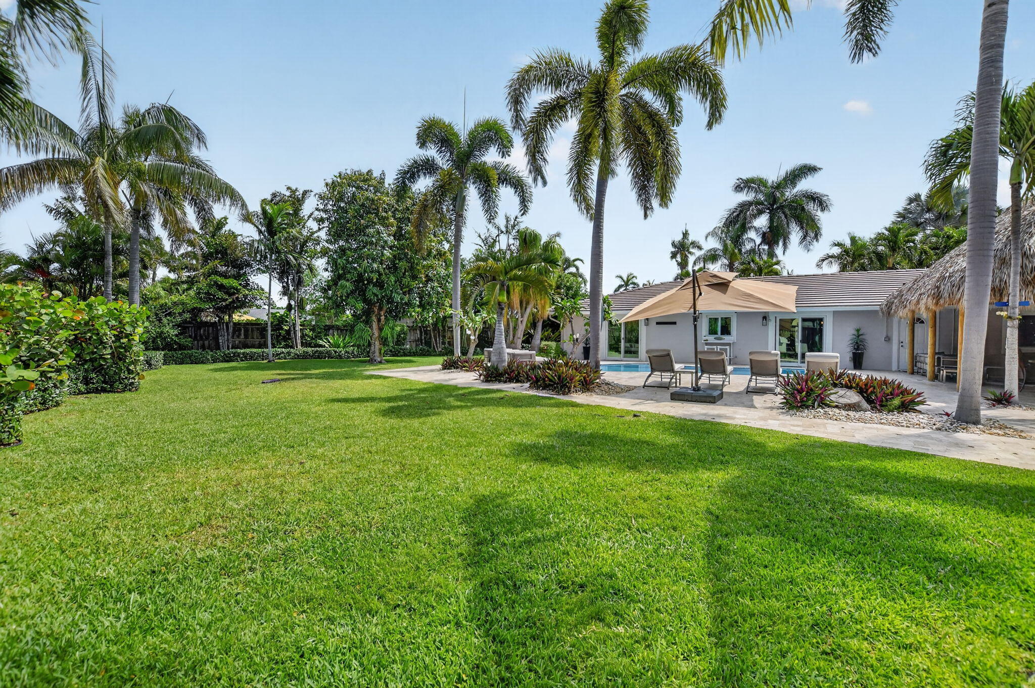 6951 Northeast 7th Avenue Boca Raton, FL 33487 - Photo 56 of 60 56-web-or-mls-DSC_1926