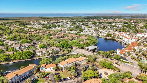 $115,000 | 6301 Newtown Circle, Unit 1A2, Tampa, FL 33615