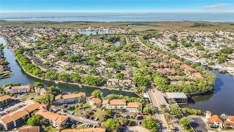 $115,000 | 6301 Newtown Circle, Unit 1A2, Tampa, FL 33615