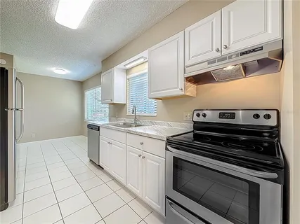 $115,000 | 6301 Newtown Circle, Unit 1A2, Tampa, FL 33615