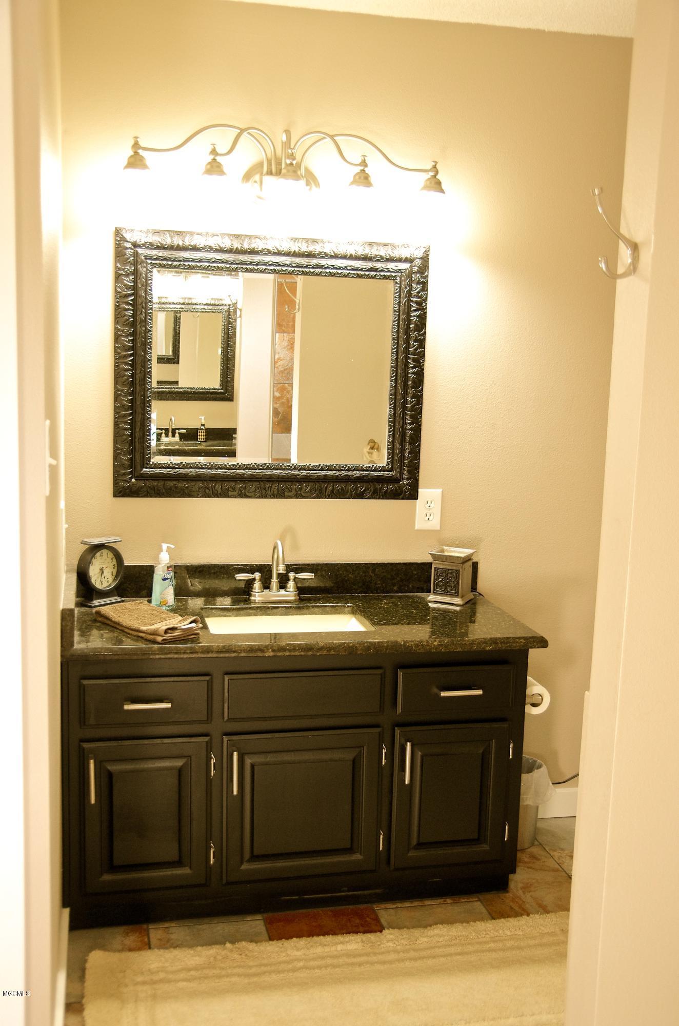 13628 Wolf River Road Gulfport, MS 39503 - Photo 30 of 47 Master Bath