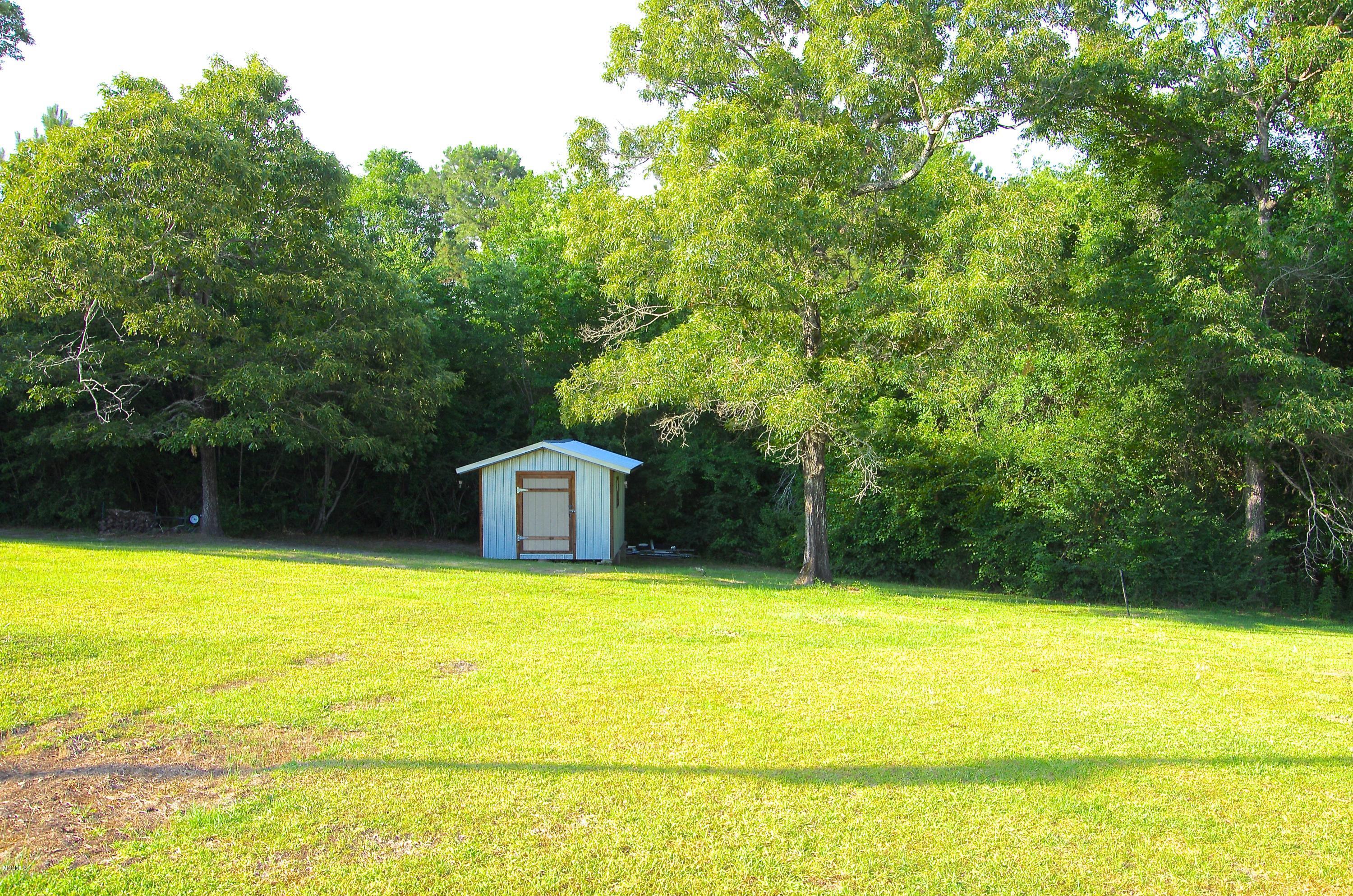13628 Wolf River Road Gulfport, MS 39503 - Photo 40 of 47 Storage/Work Shed
