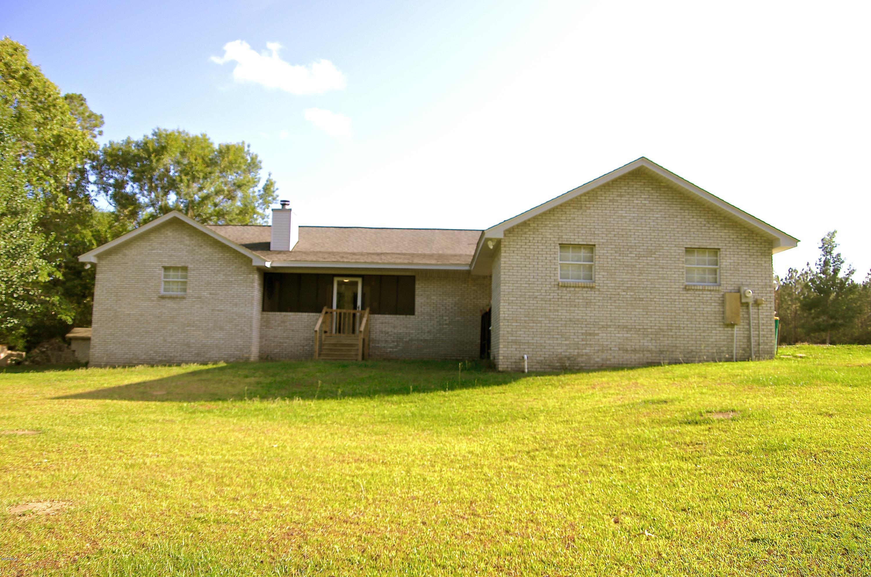 13628 Wolf River Road Gulfport, MS 39503 - Photo 43 of 47 Back View