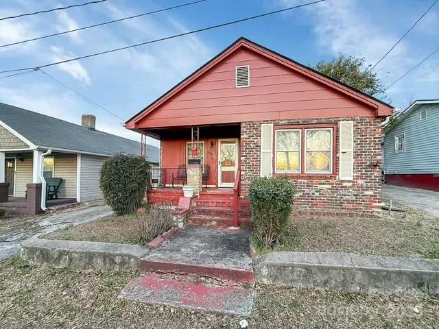 $155,900 | 630 North Moran Street, Gastonia, NC 28052