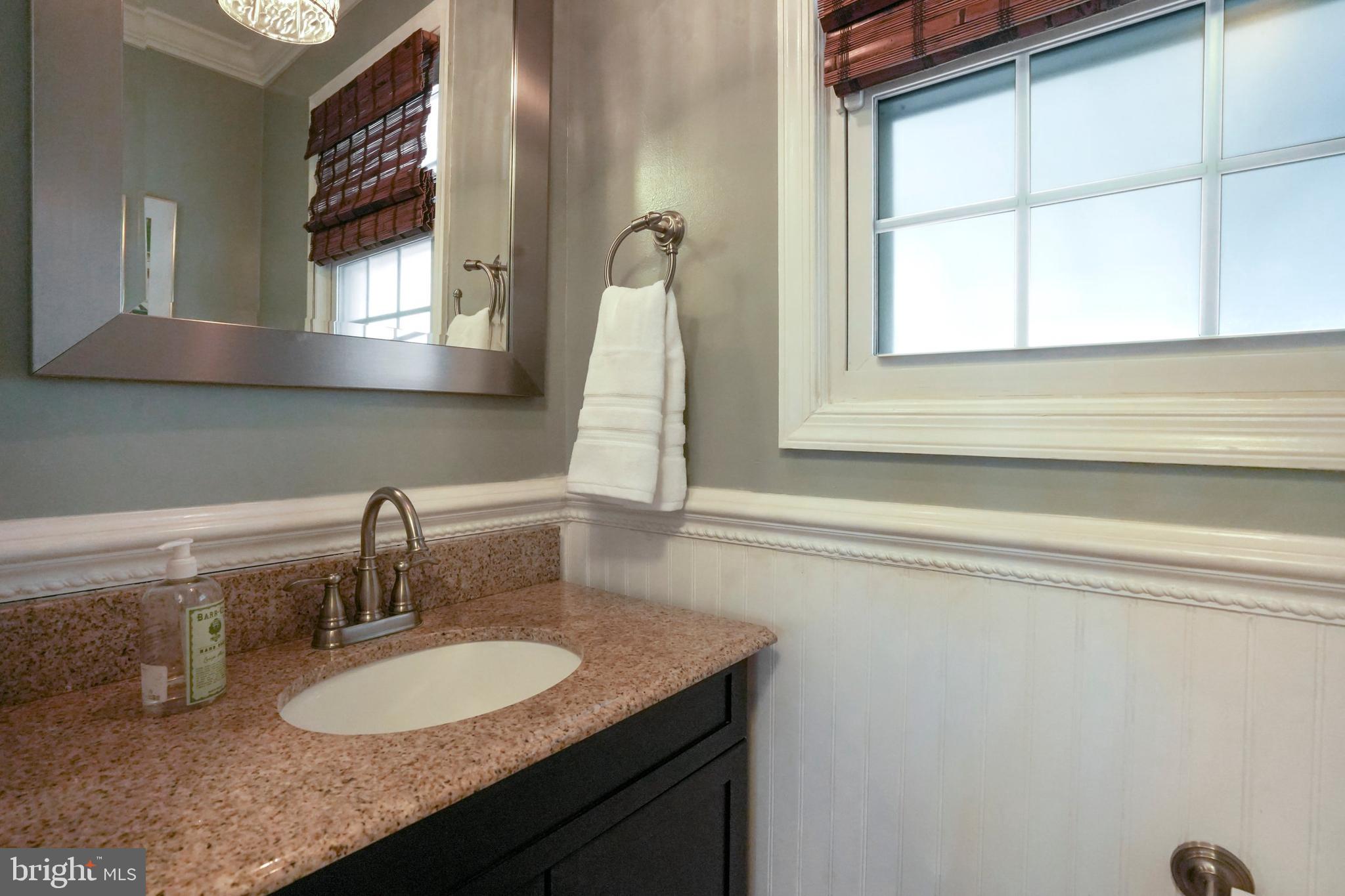 2524 Heathcliff Lane Reston, VA 20191 - Photo 13 of 33