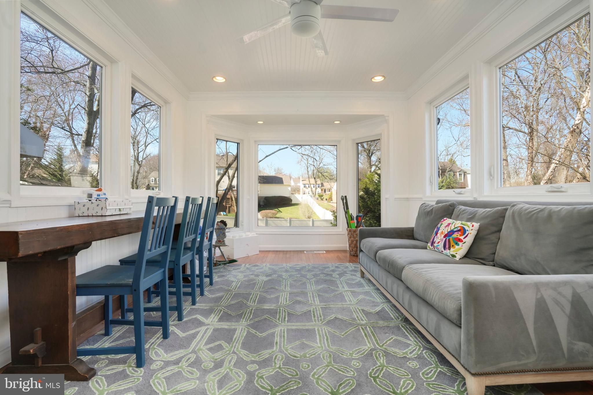 2524 Heathcliff Lane Reston, VA 20191 - Photo 9 of 33