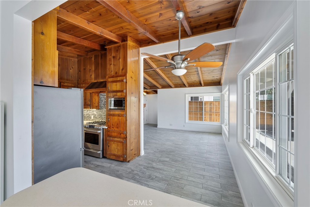 1547 Neptune Avenue Encinitas, CA 92024 - Photo 39 of 71
