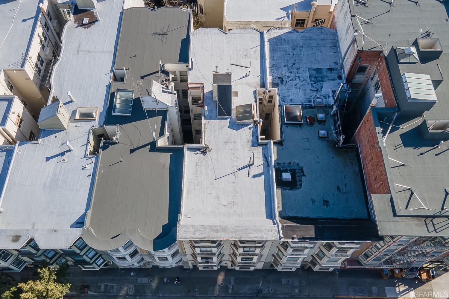 1175 Pine Street San Francisco, CA 94109 - Photo 22 of 22 an aerial view of waterside residential houses