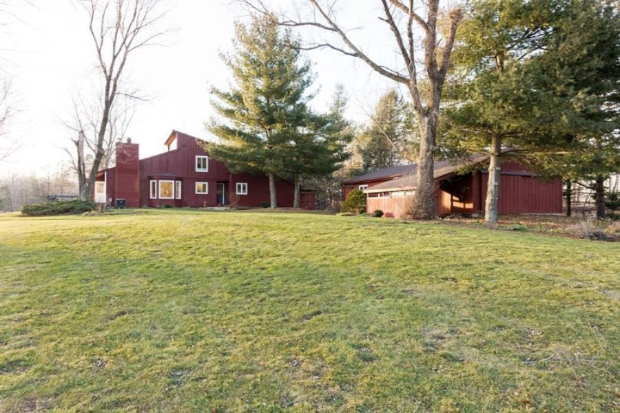 9095 Holden Road Baroda, MI 49101 - Photo 25 of 27 vht_viewer_59