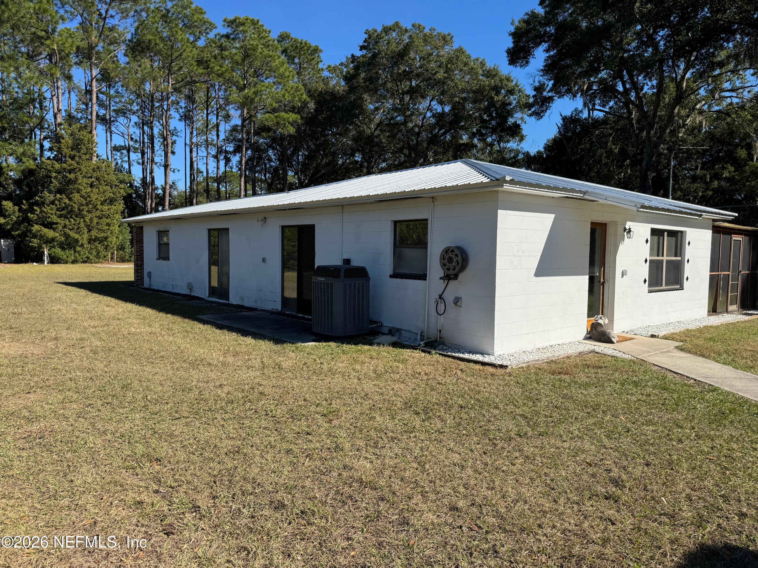 85075 Harts Road Yulee, FL 32097 - Photo 2 of 47 Front of House
