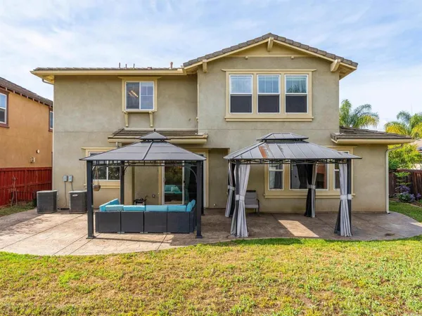 $1,000,000 | 588 Dana Lane, Escondido, CA 92027