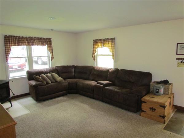 56 Sylvan Road Uxbridge, MA 01569 - Photo 11 of 16 Gallery Image 11