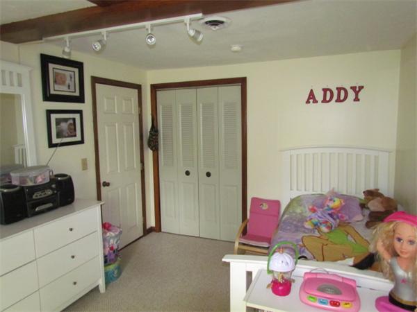 56 Sylvan Road Uxbridge, MA 01569 - Photo 13 of 16 Gallery Image 13