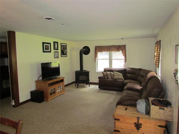 56 Sylvan Road Uxbridge, MA 01569 - Photo 10 of 16 Gallery Image 10