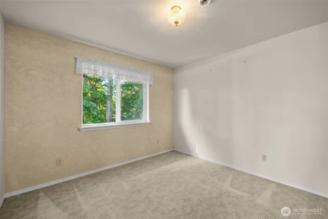 $1,100,000 | 5504 Emil Road, Langley, WA 98260