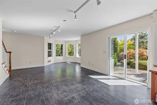 $1,100,000 | 5504 Emil Road, Langley, WA 98260