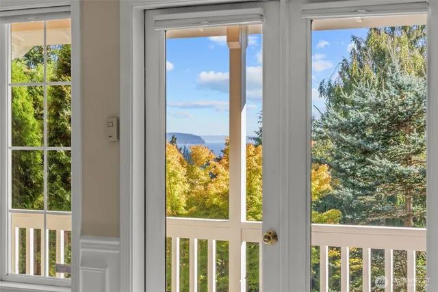 $1,100,000 | 5504 Emil Road, Langley, WA 98260