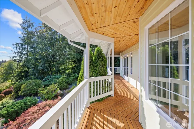 $1,100,000 | 5504 Emil Road, Langley, WA 98260