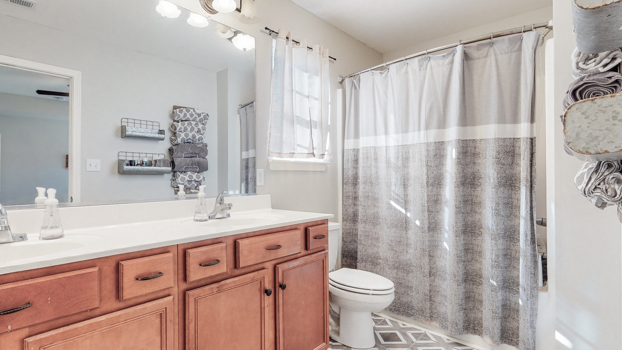 1014 Timber Valley Way Spring Hill, TN 37174 - Photo 15 of 31 Gallery Image 15