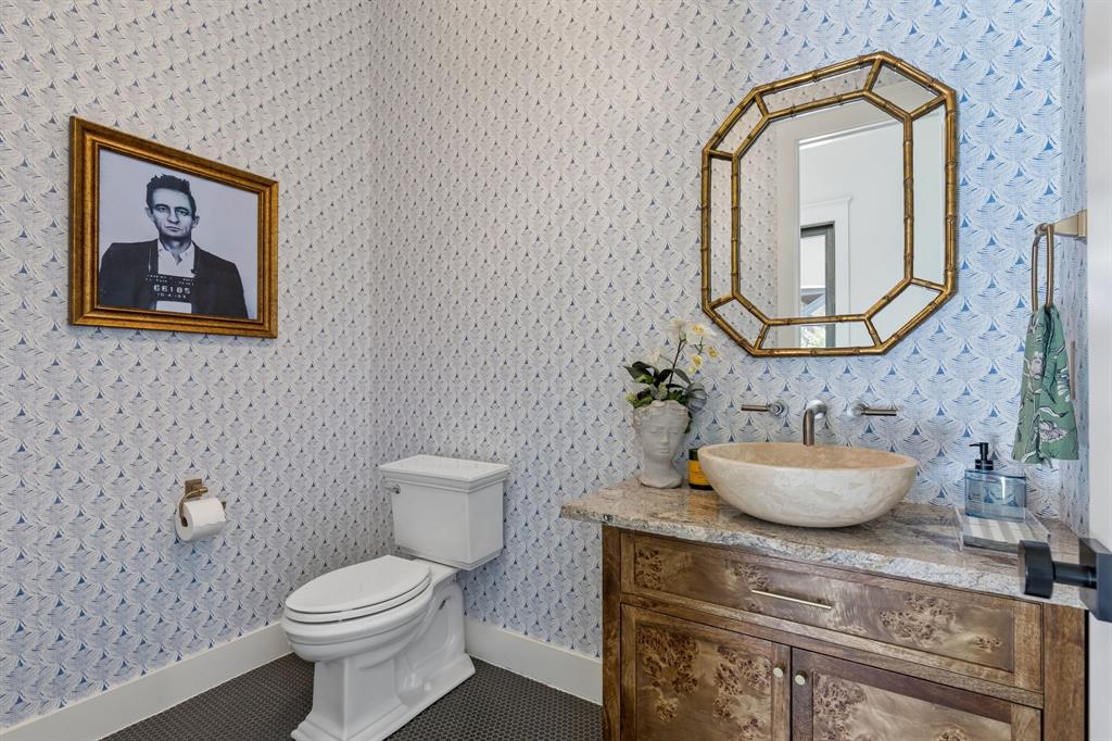 13636 Cline Ridge Road Fort Worth, TX 76008 - Photo 20 of 40 Half bath for guests