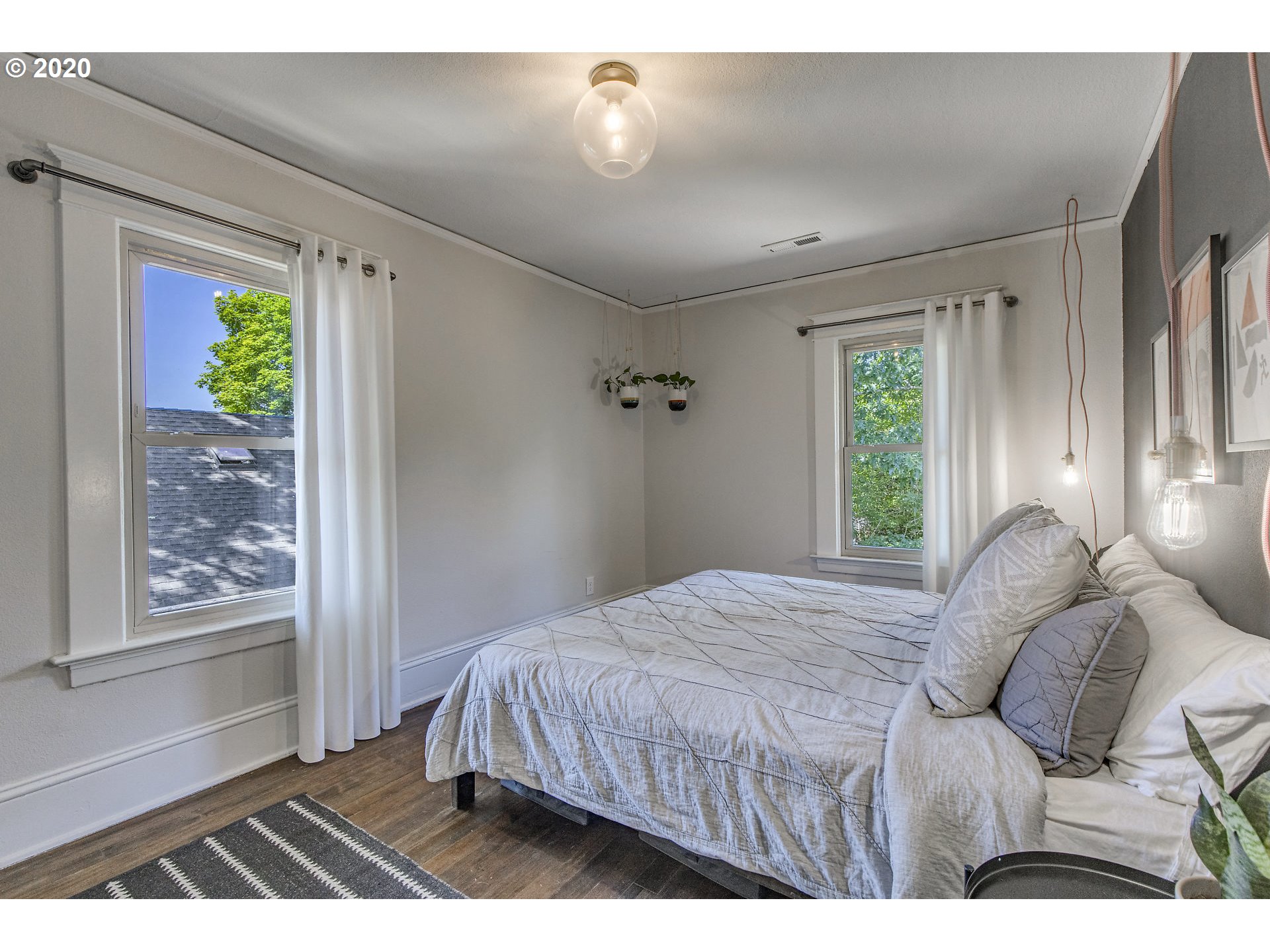58 Northeast Cook Street Portland, OR 97212 - Photo 15 of 32 Gallery Image 15