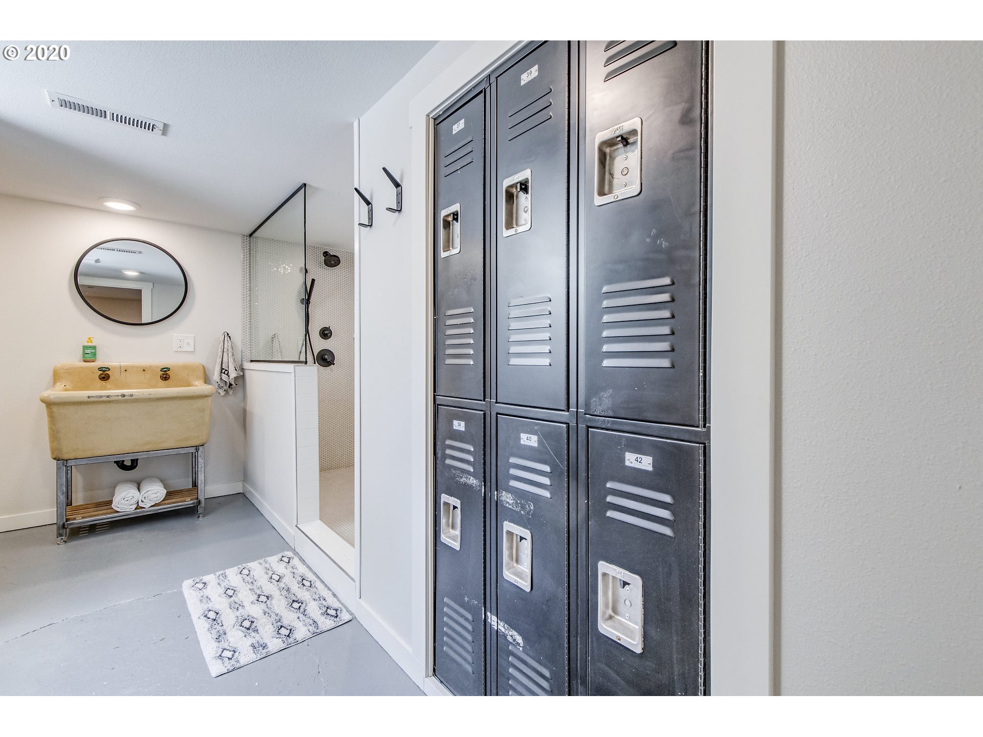 58 Northeast Cook Street Portland, OR 97212 - Photo 25 of 32 Gallery Image 25