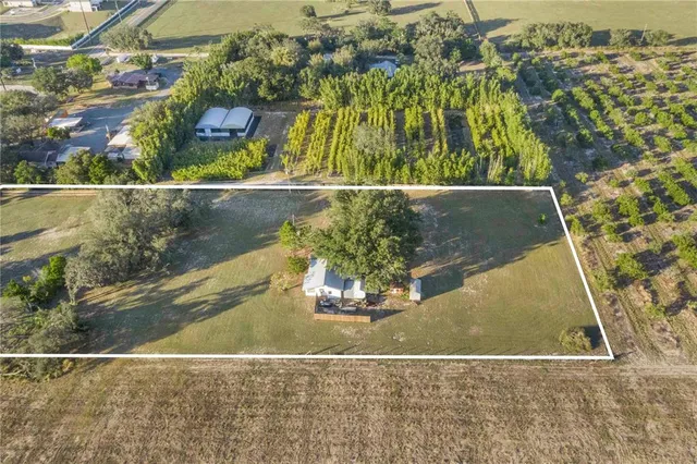 a view of an outdoor space and a yard