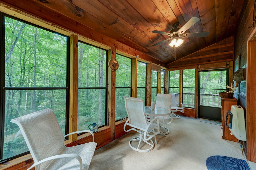 584 Laurel Ridge Drive Blue Ridge, GA 30513 - Photo 15 of 49 Gallery Image 15