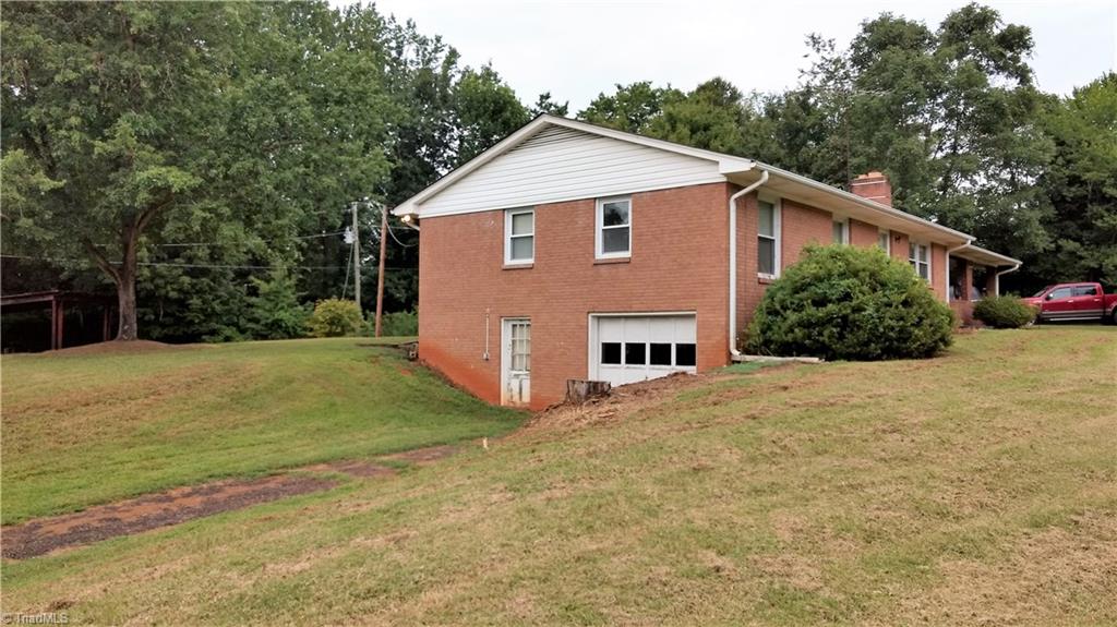 1889 Milling Road Mocksville, NC 27028 - Photo 17 of 21 Gallery Image 17