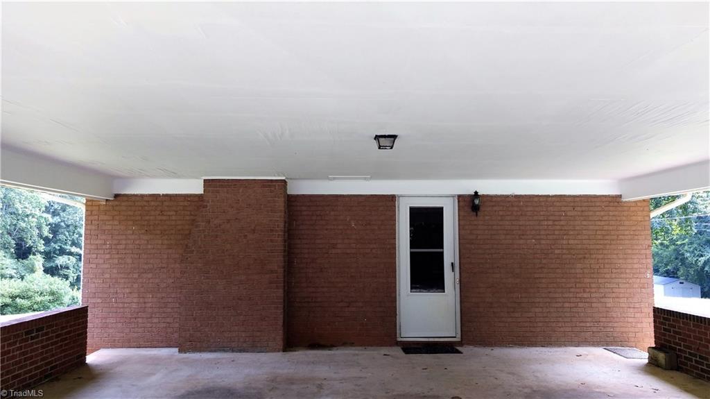 1889 Milling Road Mocksville, NC 27028 - Photo 4 of 21 Gallery Image 4