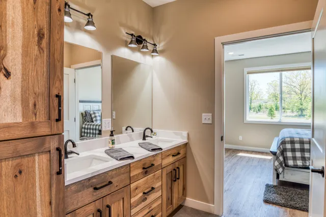 $649,500 | 302 Shortcut Lane Southwest, Bemidji, MN 56601