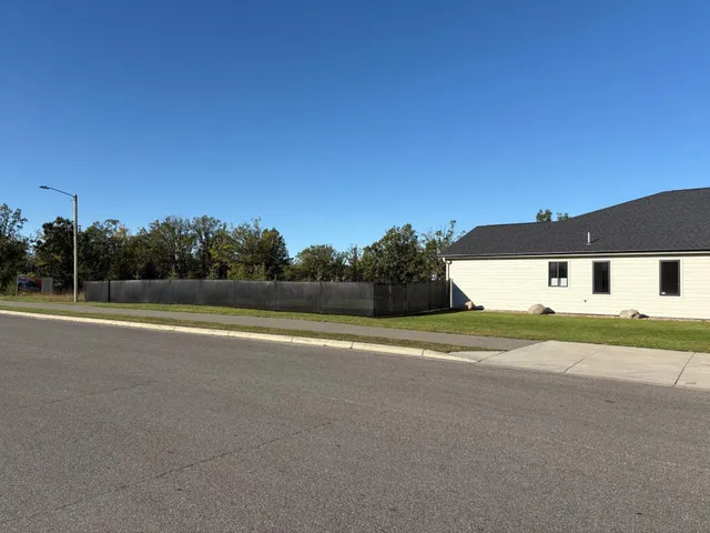$649,500 | 302 Shortcut Lane Southwest, Bemidji, MN 56601
