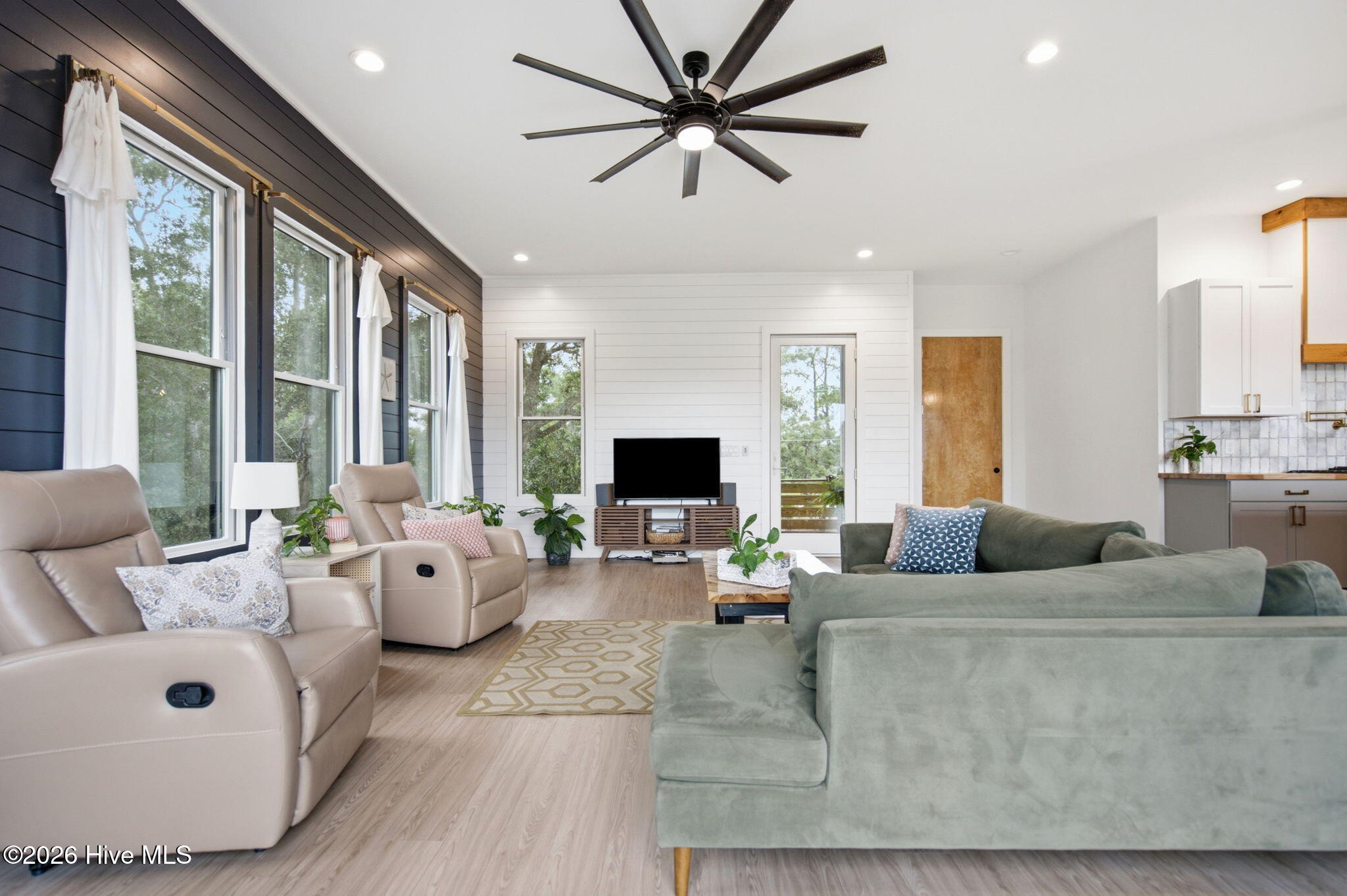 9202 River Road Wilmington, NC 28412 - Photo 11 of 73