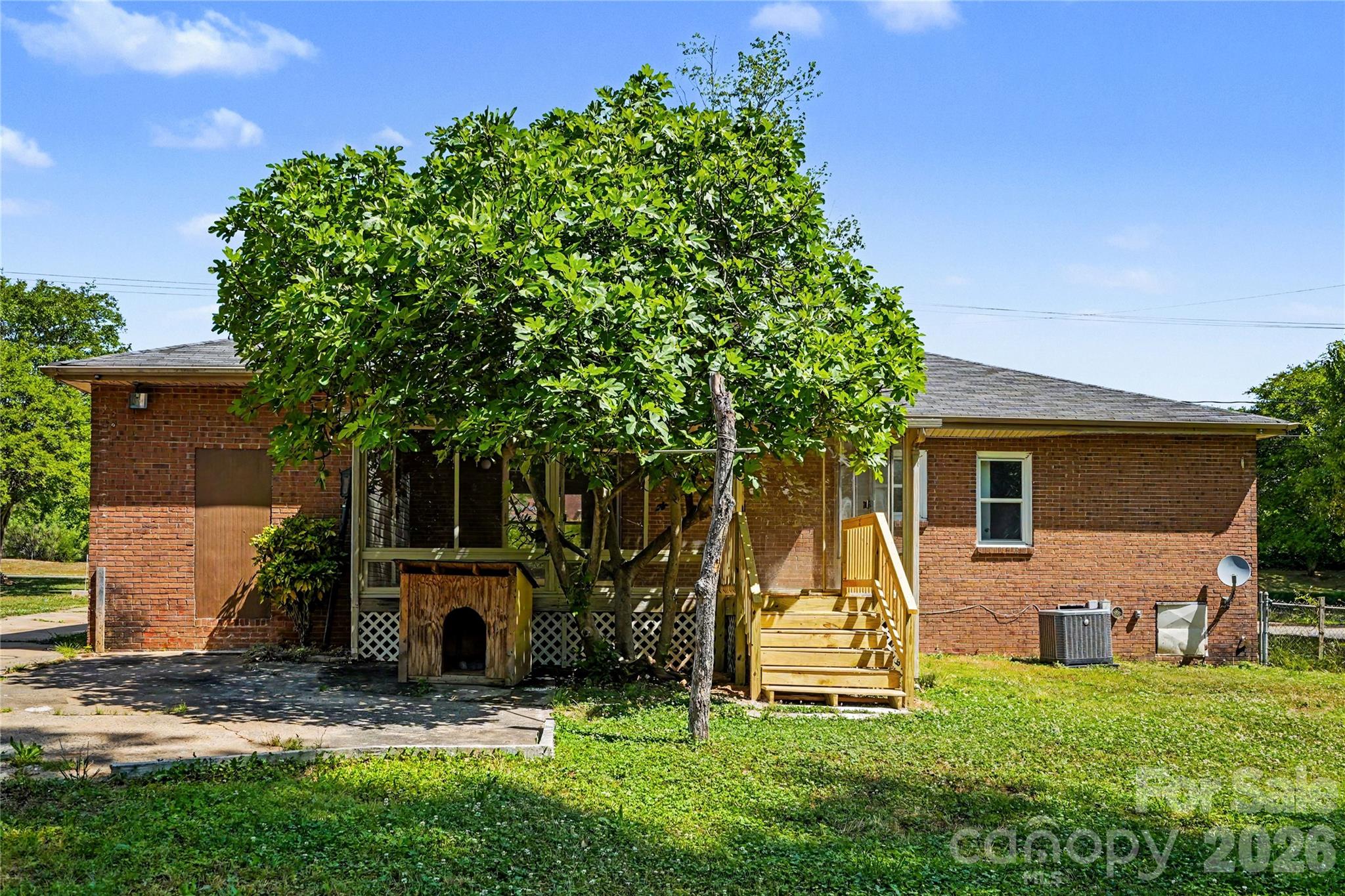 7040 Idlewild Road Charlotte, NC 28212 - Photo 5 of 21