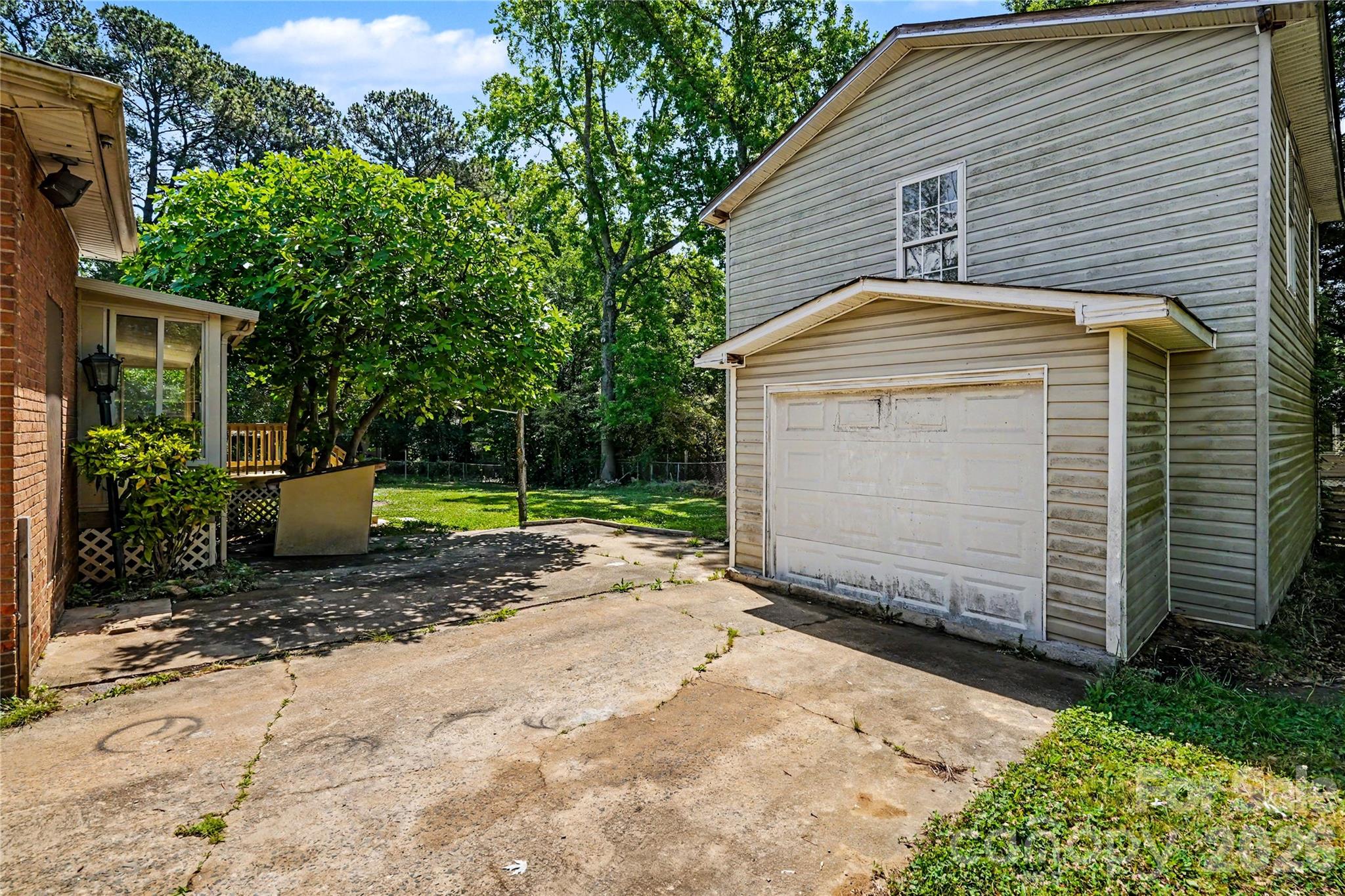 7040 Idlewild Road Charlotte, NC 28212 - Photo 6 of 21