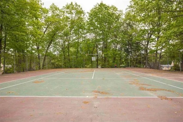 $260,000 | 15 Silvestri Circle, Unit 9, Derry, NH 03038