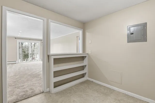 $260,000 | 15 Silvestri Circle, Unit 9, Derry, NH 03038