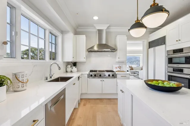 $2,495,000 | 30 De Silva Island Drive, Mill Valley, CA 94941