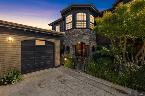$2,495,000 | 30 De Silva Island Drive, Mill Valley, CA 94941