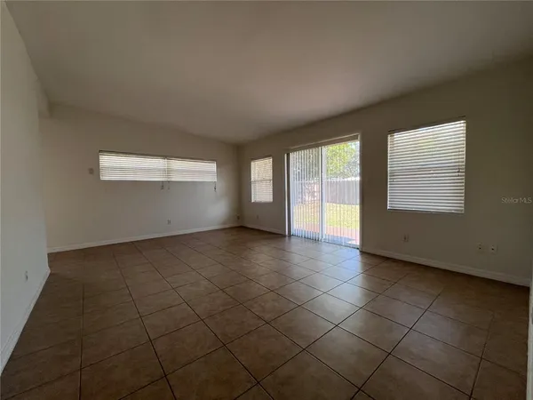 $2,195 | 1724 Peruvian Lane, Winter Park, FL 32792