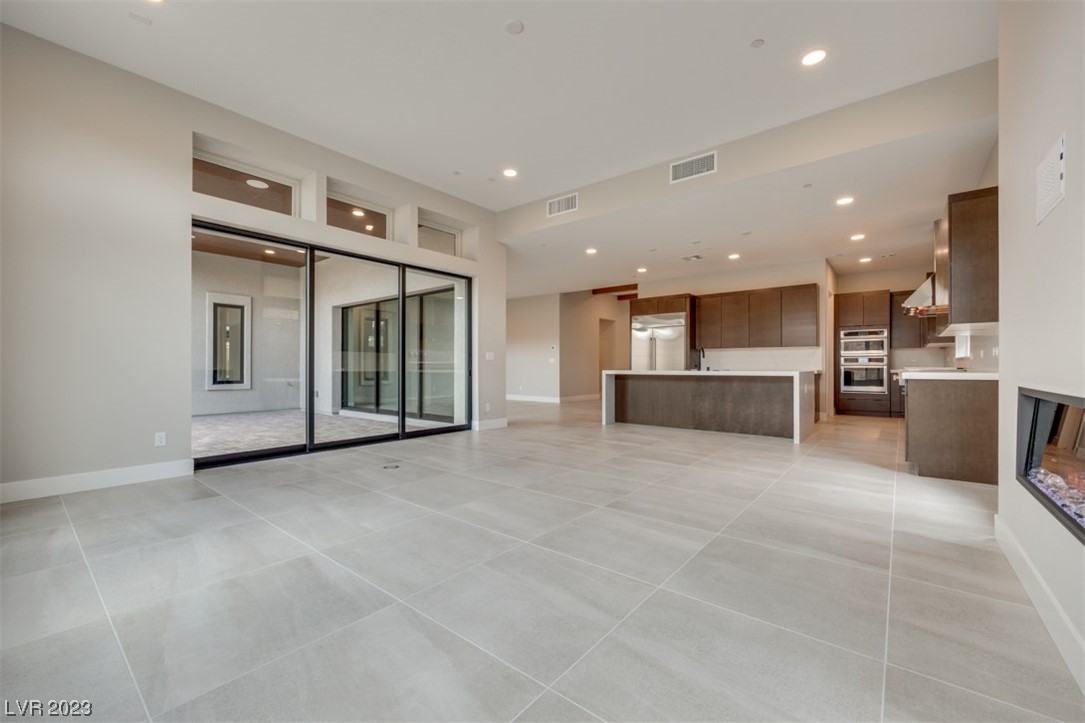 541 Highview Rdg Avenue Las Vegas, NV 89138 - Photo 5 of 29