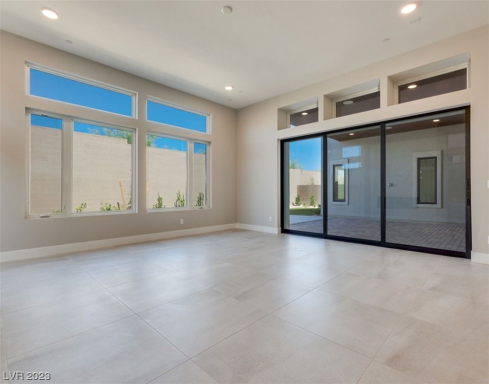 541 Highview Rdg Avenue Las Vegas, NV 89138 - Photo 6 of 29